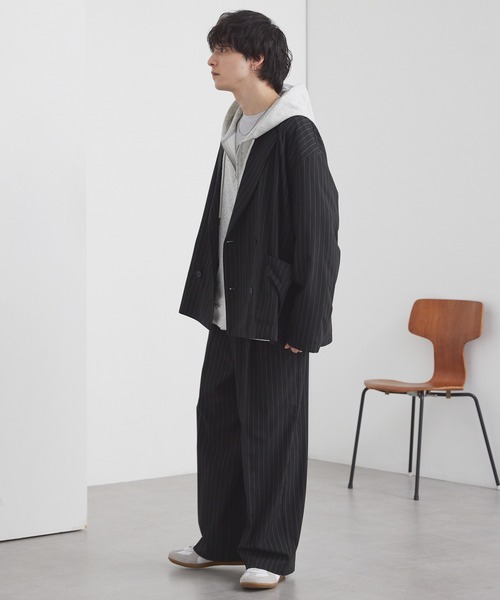 MONO-MART（モノマート）の「ライトTR ダブルブレスト テーラードジャケット / UVカット＆アンチピリング＆イージーケア【セットアップ対応】（テーラードジャケット・メンズ・ダークグレー/ダークネイビー/ブラック系/モカ/グレー/ブラック・M/S/L）」の16枚目の写真