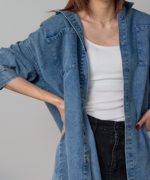TRIANGLE PALETTE（トライアングルパレット）の「デニム オーバーサイズ シャツ ジャケット（シャツ/ブラウス・レディース・ブルー/ブラック/アイボリー・FREE）」の3枚目の写真