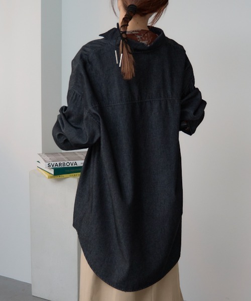 TRIANGLE PALETTE（トライアングルパレット）の「デニム オーバーサイズ シャツ ジャケット（シャツ/ブラウス・レディース・ブルー/ブラック/アイボリー・FREE）」の22枚目の写真