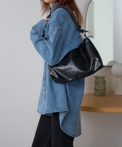 TRIANGLE PALETTE（トライアングルパレット）の「デニム オーバーサイズ シャツ ジャケット（シャツ/ブラウス・レディース・ブルー/ブラック/アイボリー・FREE）」の20枚目の写真