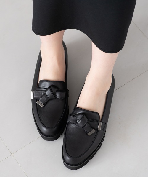 JELLY BEANS（ジェリービーンズ）の「ノットリボントリミングローファー(204-61115)JELLY BEANS(ジェリービーンズ)（ローファー・レディース・ブラック/アイボリー・22.5/23/23.5/24/24.5）」の17枚目の写真