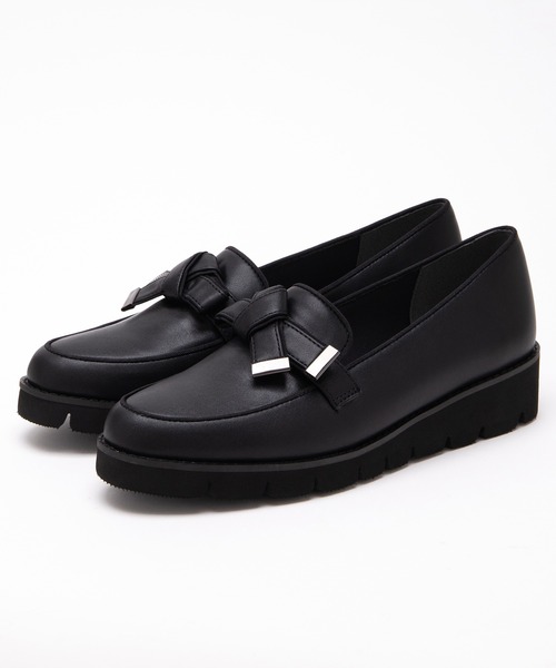 JELLY BEANS（ジェリービーンズ）の「ノットリボントリミングローファー(204-61115)JELLY BEANS(ジェリービーンズ)（ローファー・レディース・ブラック/アイボリー・22.5/23/23.5/24/24.5）」の6枚目の写真