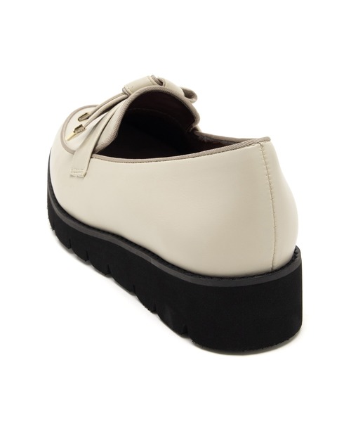 JELLY BEANS（ジェリービーンズ）の「ノットリボントリミングローファー(204-61115)JELLY BEANS(ジェリービーンズ)（ローファー・レディース・ブラック/アイボリー・22.5/23/23.5/24/24.5）」の9枚目の写真