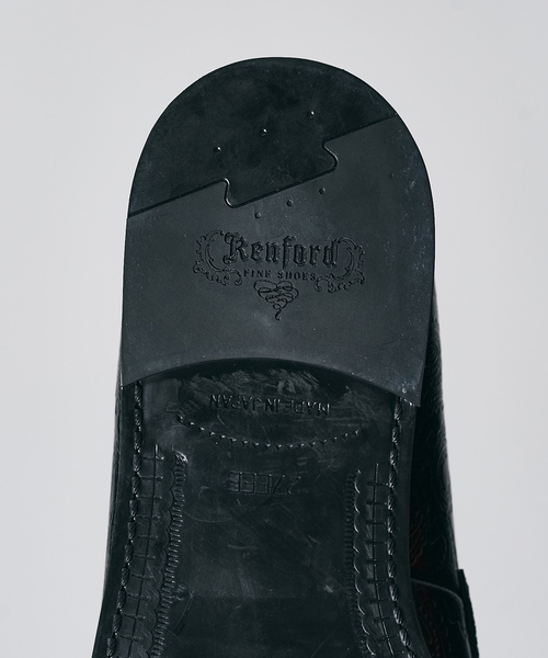 417 EDIFICE（フォーワンセブンエディフィス）の「【KENFORD  / ケンフォード】Embossed Loafer（ローファー・メンズ・ブラック・27.5cm/27cm/26.5cm/26cm/25.5cm）」の4枚目の写真