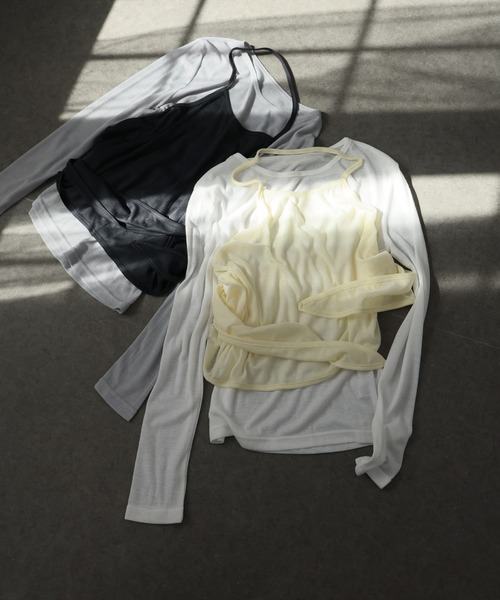 Ulysses(ユリシス)の「【2枚セット】シアーカットソー×ホルターネックキャミ(Tシャツ/カットソー・レディース・ダークグレー/イエロー・F)」の5枚目の写真