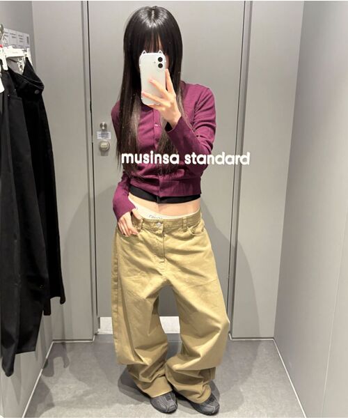 MUSINSA STANDARD WOMAN（ムシンサスタンダードウーマン）の「ウィメンズエッセンシャルスリムラウンドネックカーディガン[プラム]（カーディガン/ボレロ・レディース・その他・X-SMALL/SMALL/MEDIUM/LARGE）」の7枚目の写真