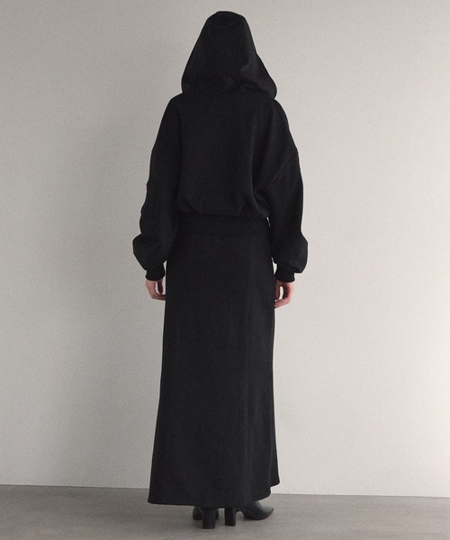 MIELI INVARIANT（ミエリインヴァリアント）の「Brush Sweat Belt Skirt（スカート・レディース・ブラック/ライトグレー・FREE）」の8枚目の写真