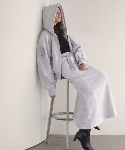 MIELI INVARIANT（ミエリインヴァリアント）の「Brush Sweat Belt Skirt（スカート・レディース・ブラック/ライトグレー・FREE）」の11枚目の写真