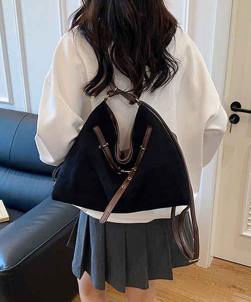 lulufa(ルルファ)の「【2WAY】 スエード PU ショルダーバッグ リュック 細ベルトデザイン(ショルダーバッグ・レディース・ブラウン/ブラック・FREE)」の3枚目の写真