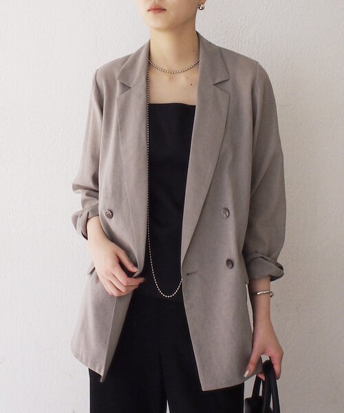 LOUNGEDRESS（ラウンジドレス）の「リネンライクシアージャケット（テーラードジャケット・レディース・ベージュ/ブラック/アイボリー/ピンク/グレー・FREE）」の4枚目の写真