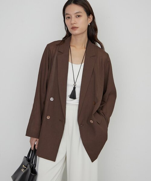 LOUNGEDRESS（ラウンジドレス）の「《累計1.5万枚/洗えてシワになりにくい！》リネンライクシアージャケット（テーラードジャケット・レディース・ベージュ/ブラック/アイボリー/ピンク/グレー/ブラウン/ネイビー・FREE）」の12枚目の写真