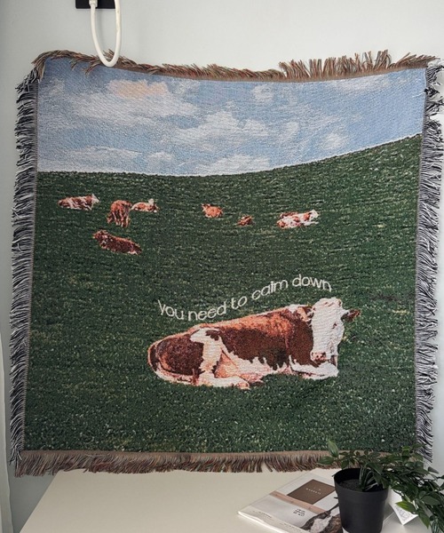 Made in I(メイドインアイ)の「Cow room tapestry blanket(インテリア雑貨・レディース・A/B/C/D・FREE)」の3枚目の写真