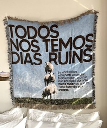 Made in I（メイドインアイ）の「Cow room tapestry blanket（インテリア雑貨）」
