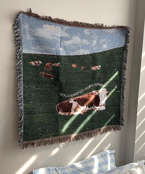 Made in I(メイドインアイ)の「Cow room tapestry blanket(インテリア雑貨・レディース・A/B/C/D・FREE)」の6枚目の写真