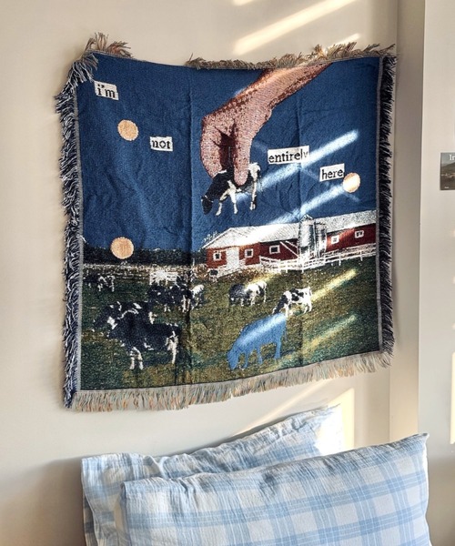 Made in I(メイドインアイ)の「Cow room tapestry blanket(インテリア雑貨・レディース・A/B/C/D・FREE)」の8枚目の写真
