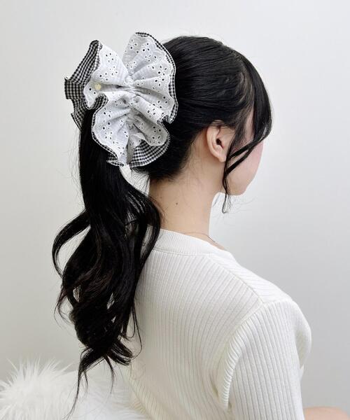 INGNI(イング)の「レースビッグシュシュ(その他ヘアアクセサリー・レディース・ブラック/その他3/ホワイト・ONE SIZE)」の3枚目の写真