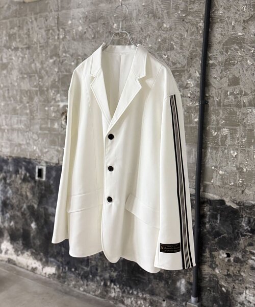 CIAOPANIC(チャオパニック)の「【REMORIKA NOVANTE/リモリカ・ノヴァンテ】リメイクジャケット(テーラードジャケット・レディース・ブラック系その他/グレー/ネイビー/ブラウン/ホワイト/グレー系その他/ブラック・FREE)」の2枚目の写真