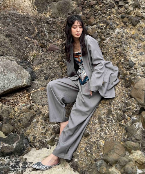 AS KNOW AS plus（アズノゥアズプラス）の「〇ワイドスラックスパンツ　セットアップ可能（スラックス・レディース・ネイビー/グレー/ベージュ系その他・FREE）」の4枚目の写真