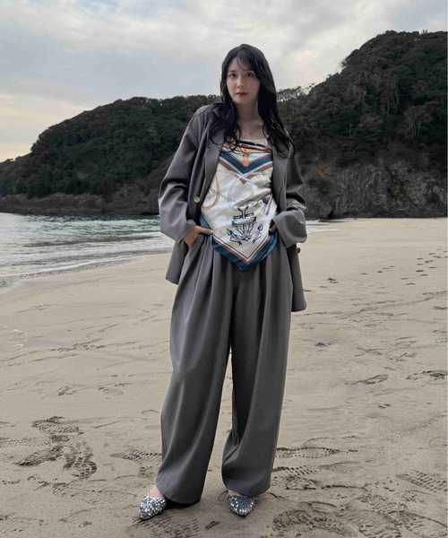 AS KNOW AS plus（アズノゥアズプラス）の「〇ワイドスラックスパンツ　セットアップ可能（スラックス・レディース・ネイビー/グレー/ベージュ系その他・FREE）」の8枚目の写真