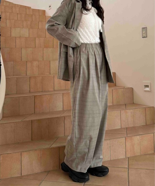 AS KNOW AS plus（アズノゥアズプラス）の「〇ワイドスラックスパンツ　セットアップ可能（スラックス・レディース・ネイビー/グレー/ベージュ系その他・FREE）」の12枚目の写真