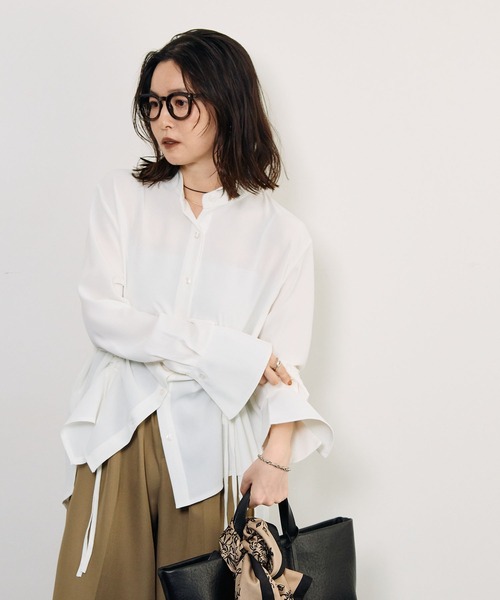 STELLA FISH(ステラフィッシュ)の「【シワになりにくい】サイドシャーリングシャツ(シャツ/ブラウス・レディース・ブラック/ブルー/ホワイト・FREE)」の11枚目の写真