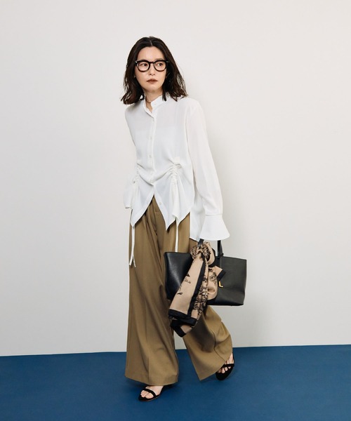 STELLA FISH(ステラフィッシュ)の「【シワになりにくい】サイドシャーリングシャツ(シャツ/ブラウス・レディース・ブラック/ブルー/ホワイト・FREE)」の12枚目の写真