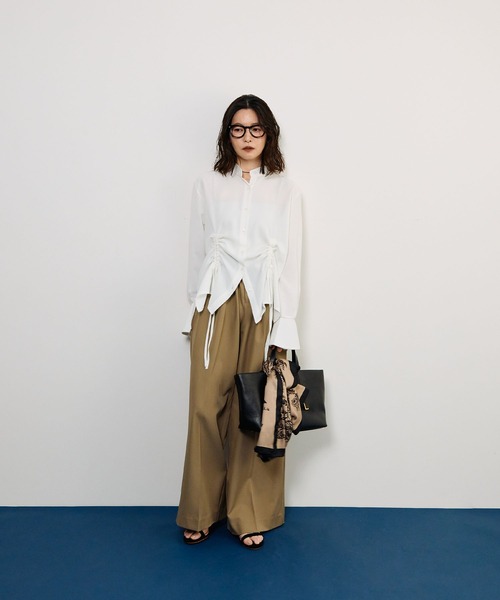 STELLA FISH(ステラフィッシュ)の「【シワになりにくい】サイドシャーリングシャツ(シャツ/ブラウス・レディース・ブラック/ブルー/ホワイト・FREE)」の13枚目の写真