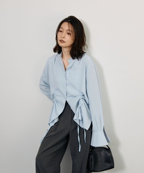 STELLA FISH(ステラフィッシュ)の「【シワになりにくい】サイドシャーリングシャツ(シャツ/ブラウス・レディース・ブラック/ブルー/ホワイト・FREE)」の19枚目の写真