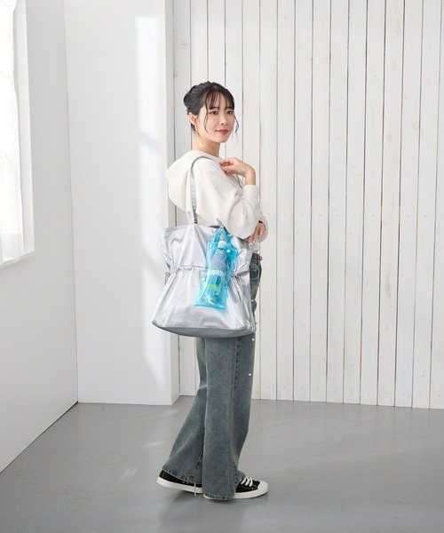 ROOTOTE（ルートート）の「ROOTOTE ルートート SN.CASA.オリ.クリアｰA（折りたたみ傘・レディース・ピンク/イエロー/ブルー/スモークグレー・FREE）」の6枚目の写真