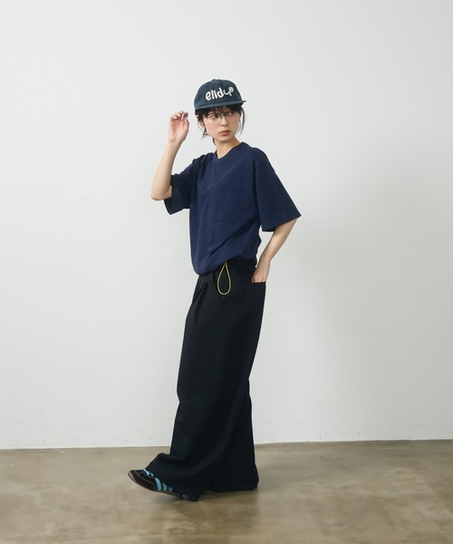 UNDERSTATEMENTs（アンダーステイトメント）の「【ユニセックス】配色ドローコードポケットTシャツ（Tシャツ/カットソー・メンズ・ネイビー/ホワイト/レッド/ブラック・MEDIUM/LARGE）」の6枚目の写真