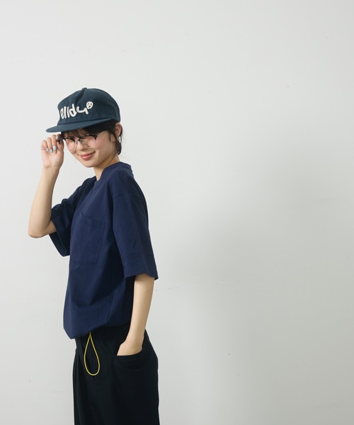 UNDERSTATEMENTs（アンダーステイトメント）の「【ユニセックス】配色ドローコードポケットTシャツ（Tシャツ/カットソー・メンズ・ネイビー/ホワイト/レッド/ブラック・MEDIUM/LARGE）」の16枚目の写真