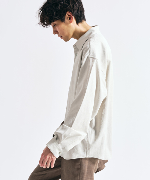 417 EDIFICE(フォーワンセブンエディフィス)の「Pクレープ レギュラーシャツ(シャツ/ブラウス・メンズ・チャコールグレー/ブラウン/ホワイト系その他/ブラック・MEDIUM/SMALL/LARGE)」の19枚目の写真