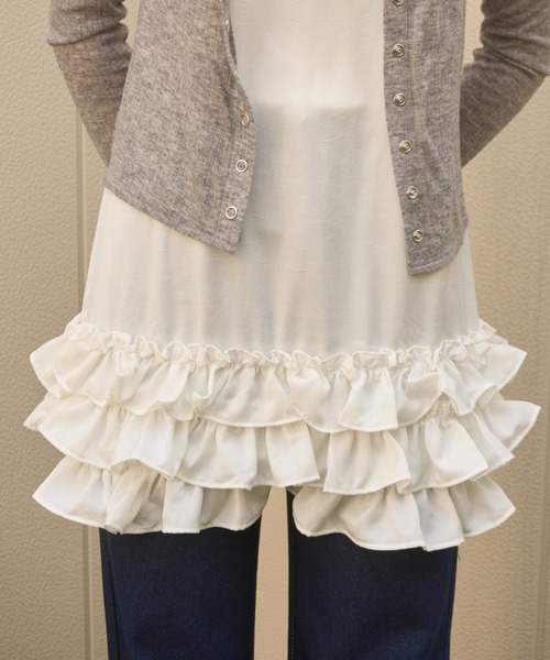 Birthday room（バースデイルーム）の「フリルキャミチュニック/Frilled cami tunic（キャミソール・レディース・ブラック/ホワイト・FREE）」の7枚目の写真