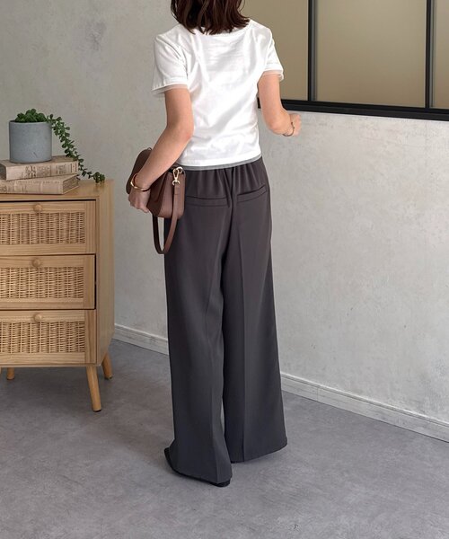 Thevon（ゼボン）の「チャーム付きコンパクトTシャツ（Tシャツ/カットソー・レディース・チャコールグレー/オフホワイト/ブラック・M/S）」の11枚目の写真