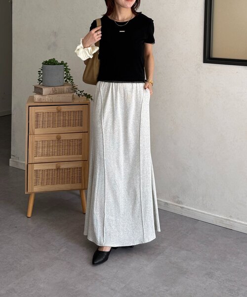 Thevon（ゼボン）の「チャーム付きコンパクトTシャツ（Tシャツ/カットソー・レディース・チャコールグレー/オフホワイト/ブラック・M/S）」の18枚目の写真