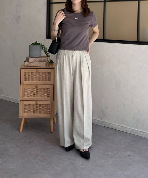 Thevon（ゼボン）の「【新色登場/2サイズ展開】チャーム付きコンパクトTシャツ（Tシャツ/カットソー・レディース・チャコールグレー/オフホワイト/ブラック/グレー・M/S）」の19枚目の写真