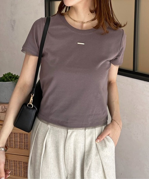 Thevon（ゼボン）の「【新色登場/2サイズ展開】チャーム付きコンパクトTシャツ（Tシャツ/カットソー・レディース・チャコールグレー/オフホワイト/ブラック/グレー・M/S）」の3枚目の写真