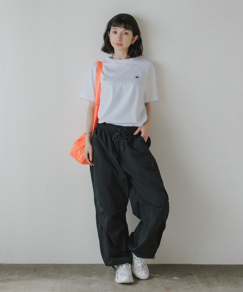 Champion(チャンピオン)の「Champion/チャンピオン ワンポイント ロゴワッペン クルーネック半袖Tシャツ コットン カジュアル ストリート シンプル 2026年 夏 夏服 秋服(Tシャツ/カットソー・メンズ・ホワイト/ライトブルー/ブラック/ネイビー/ライトグリーン・M/L/XL)」の17枚目の写真