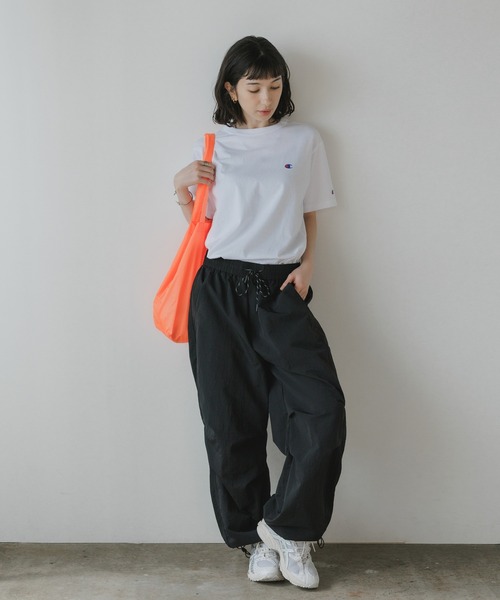 Champion(チャンピオン)の「Champion/チャンピオン ワンポイント ロゴワッペン クルーネック半袖Tシャツ コットン カジュアル ストリート シンプル 2026年 夏 夏服 秋服(Tシャツ/カットソー・メンズ・ホワイト/ライトブルー/ブラック/ネイビー/ライトグリーン・M/L/XL)」の16枚目の写真
