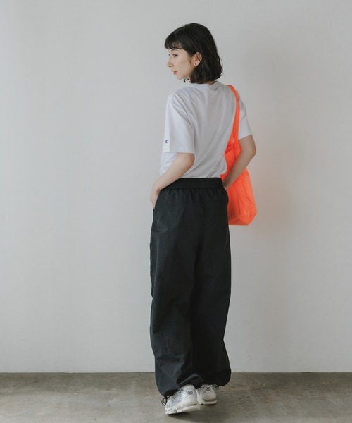 Champion(チャンピオン)の「Champion/チャンピオン ワンポイント ロゴワッペン クルーネック半袖Tシャツ コットン カジュアル ストリート シンプル 2026年 夏 夏服 秋服(Tシャツ/カットソー・メンズ・ホワイト/ライトブルー/ブラック/ネイビー/ライトグリーン・M/L/XL)」の13枚目の写真