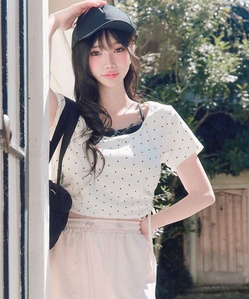 OLIVE des OLIVE(オリーブデオリーブ)の「レイヤード風ドロストTシャツ(Tシャツ/カットソー・レディース・サックスブルー/ブラック/ピンク/オフホワイト・FREE)」の7枚目の写真