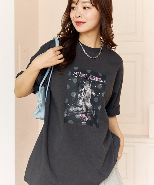 PUBLUX(パブリュクス)の「PUBLUX/パブリュクス <機能性素材>MIAMI NIGHTS キャット フォト Tシャツ 限定展開(Tシャツ/カットソー・レディース・ホワイト/ライトグレー/チャコールグレー・SMALL/MEDIUM/LARGE)」の12枚目の写真