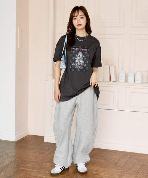 PUBLUX(パブリュクス)の「PUBLUX/パブリュクス <機能性素材>MIAMI NIGHTS キャット フォト Tシャツ 限定展開(Tシャツ/カットソー・レディース・ホワイト/ライトグレー/チャコールグレー・SMALL/MEDIUM/LARGE)」の15枚目の写真