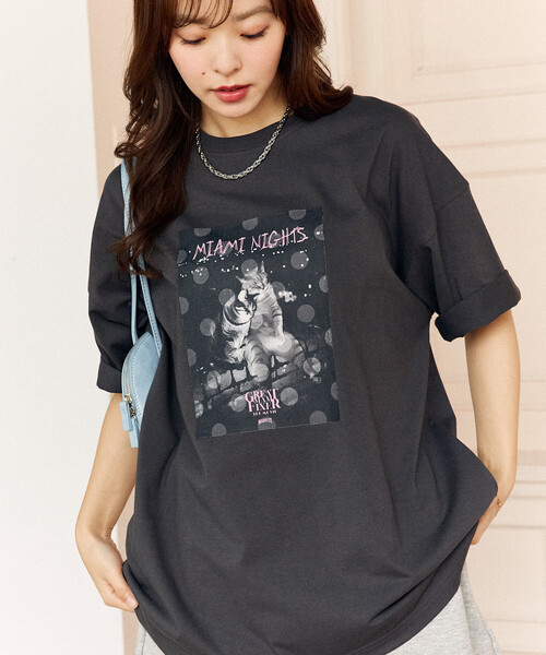 PUBLUX(パブリュクス)の「PUBLUX/パブリュクス <機能性素材>MIAMI NIGHTS キャット フォト Tシャツ 限定展開(Tシャツ/カットソー・レディース・ホワイト/ライトグレー/チャコールグレー・SMALL/MEDIUM/LARGE)」の18枚目の写真