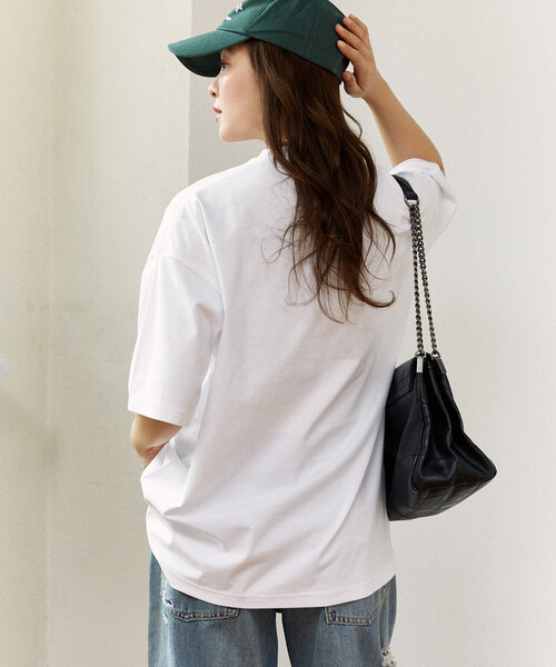 PUBLUX(パブリュクス)の「PUBLUX/パブリュクス <機能性素材>MIAMI NIGHTS キャット フォト Tシャツ 限定展開(Tシャツ/カットソー・レディース・ホワイト/ライトグレー/チャコールグレー・SMALL/MEDIUM/LARGE)」の22枚目の写真