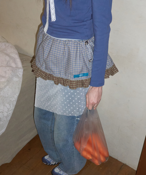 MAISON CREME(メゾンクレム)の「Check Frill layered skirt_ Dusty Blue(スカート・レディース・その他・FREE)」の5枚目の写真