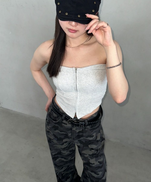 Bamm(バム)の「スリムラインダブルジップベアトップス(チューブトップ・レディース・ホワイト/ブラック/ライトグレー・FREE)」の16枚目の写真