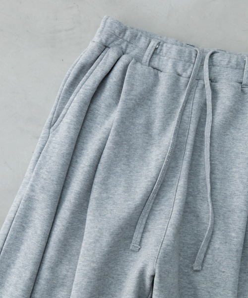 SINSS(シンス)の「One tuck wide sweat pants / ワンタックワイドスウェットパンツ(スウェットパンツ・メンズ・ブラック/ライトグレー・X-SMALL/SMALL/MEDIUM/LARGE/X-LARGE)」の13枚目の写真