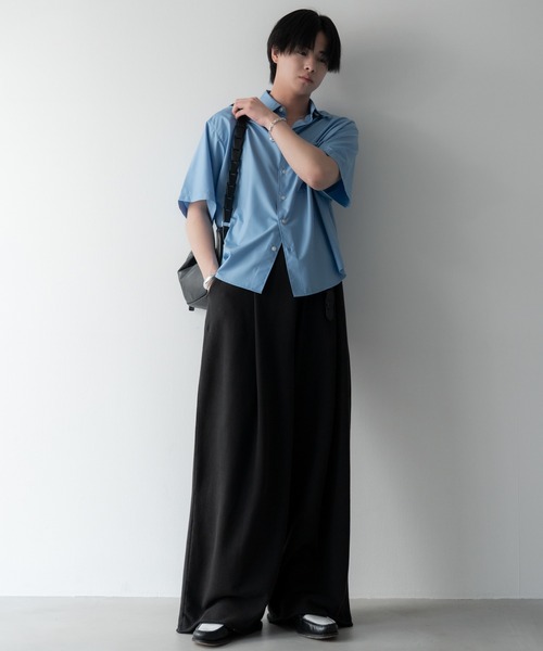 SINSS(シンス)の「One tuck wide sweat pants / ワンタックワイドスウェットパンツ(スウェットパンツ・メンズ・ブラック/ライトグレー・X-SMALL/SMALL/MEDIUM/LARGE/X-LARGE)」の11枚目の写真