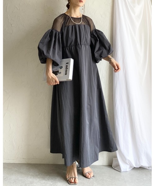 She's Closet(シーズクローゼット)の「チュールシアー トップス ドッキング ボリュームスリーブ ロングワンピース(ワンピース・レディース・アイボリー/チャコールグレー/ブラック・FREE)」の16枚目の写真